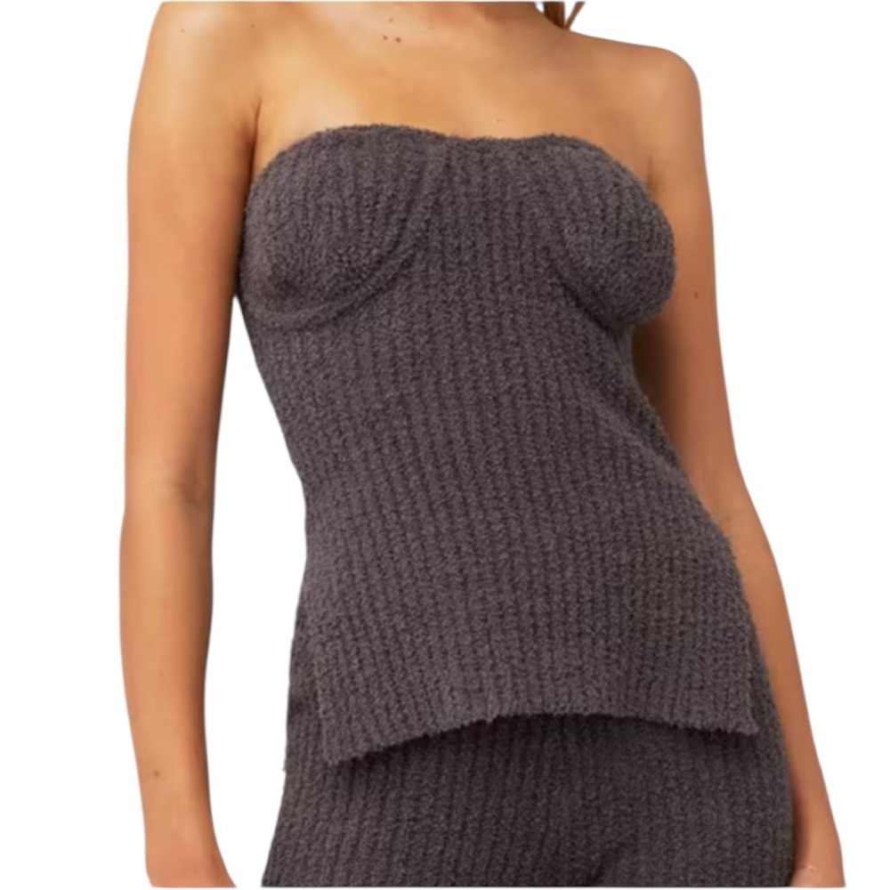 4th & Reckless‎ Fuzzy Gray Brown Strapless Knit Top